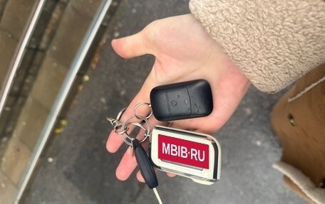 Nissan Juke II, 2012 год, 900 000 рублей, 19 фотография