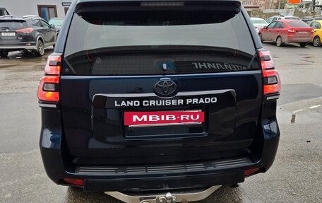 Toyota Land Cruiser Prado 150 рестайлинг 2, 2019 год, 5 800 000 рублей, 6 фотография