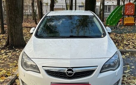 Opel Astra J, 2012 год, 720 000 рублей, 1 фотография