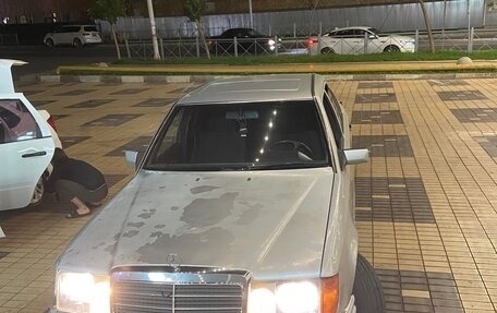 Mercedes-Benz W124, 1987 год, 250 000 рублей, 2 фотография