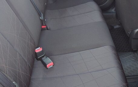 Mazda 2 III, 2011 год, 870 000 рублей, 14 фотография