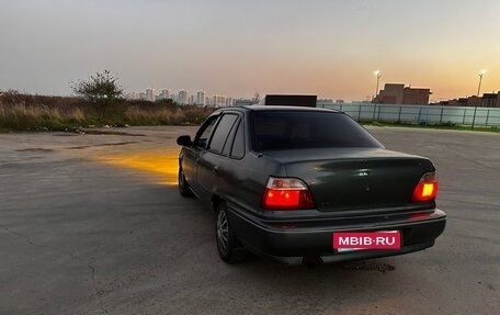 Daewoo Nexia I рестайлинг, 2002 год, 90 000 рублей, 2 фотография