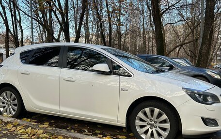 Opel Astra J, 2012 год, 720 000 рублей, 4 фотография