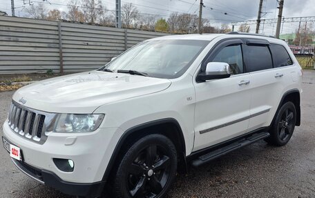 Jeep Grand Cherokee, 2011 год, 1 300 000 рублей, 3 фотография