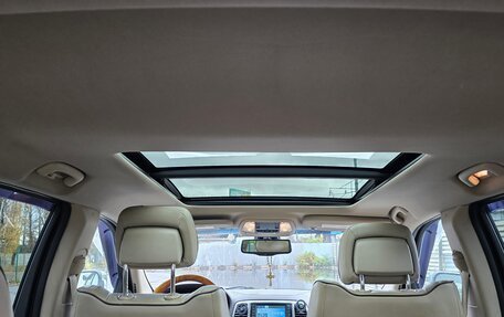 Jeep Grand Cherokee, 2011 год, 1 300 000 рублей, 23 фотография