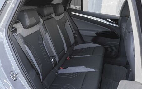 Volkswagen ID.4, 2023 год, 3 727 000 рублей, 7 фотография