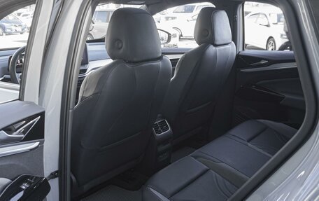 Volkswagen ID.4, 2023 год, 3 727 000 рублей, 11 фотография