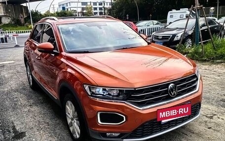 Volkswagen T-Roc I, 2021 год, 1 715 632 рублей, 3 фотография