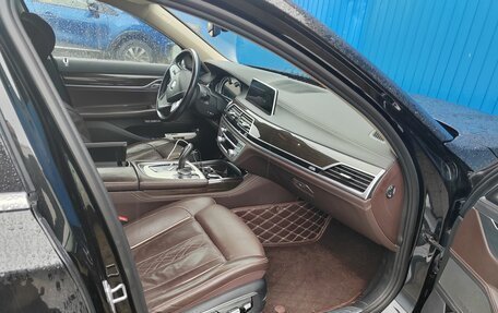 BMW 7 серия, 2015 год, 3 500 000 рублей, 19 фотография