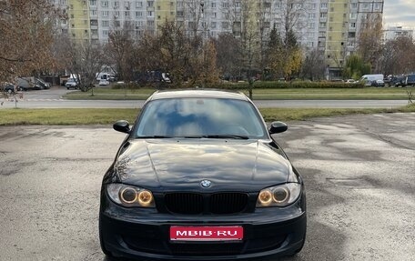 BMW 1 серия, 2008 год, 750 000 рублей, 1 фотография
