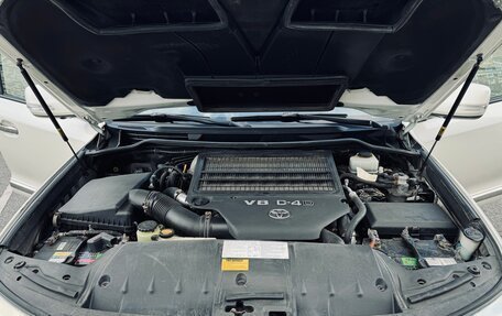 Toyota Land Cruiser 200, 2012 год, 3 700 000 рублей, 31 фотография