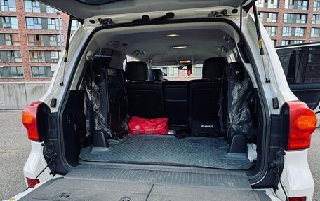 Toyota Land Cruiser 200, 2012 год, 3 700 000 рублей, 32 фотография