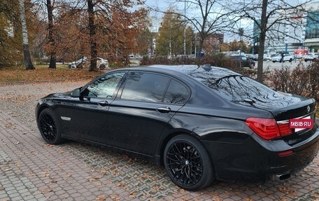 BMW 7 серия, 2012 год, 1 900 000 рублей, 2 фотография