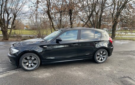 BMW 1 серия, 2008 год, 750 000 рублей, 2 фотография