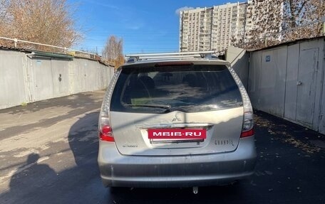 Mitsubishi Grandis, 2008 год, 650 000 рублей, 4 фотография