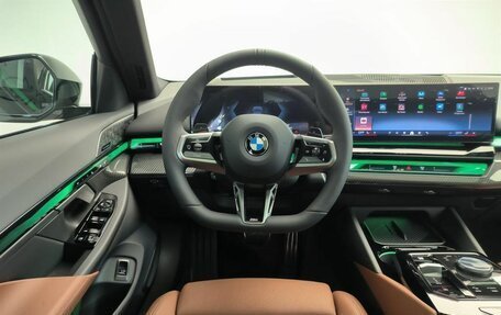 BMW 5 серия, 2025 год, 12 000 000 рублей, 15 фотография