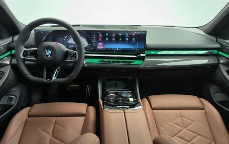 BMW 5 серия, 2025 год, 12 000 000 рублей, 7 фотография