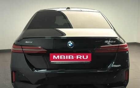 BMW 5 серия, 2025 год, 12 000 000 рублей, 6 фотография
