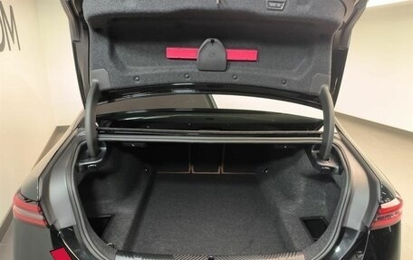 BMW 5 серия, 2025 год, 12 000 000 рублей, 16 фотография