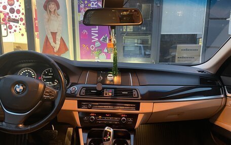 BMW 5 серия, 2016 год, 2 100 000 рублей, 4 фотография