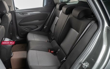 Opel Insignia II рестайлинг, 2019 год, 1 839 000 рублей, 9 фотография