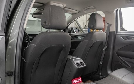 Opel Insignia II рестайлинг, 2019 год, 1 839 000 рублей, 11 фотография