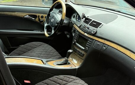 Mercedes-Benz E-Класс, 2008 год, 1 600 000 рублей, 19 фотография