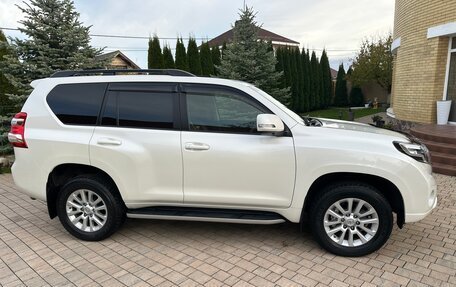 Toyota Land Cruiser Prado 150 рестайлинг 2, 2016 год, 4 999 999 рублей, 2 фотография