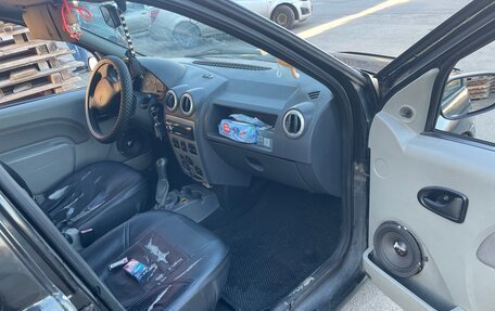 Renault Logan I, 2009 год, 213 000 рублей, 3 фотография