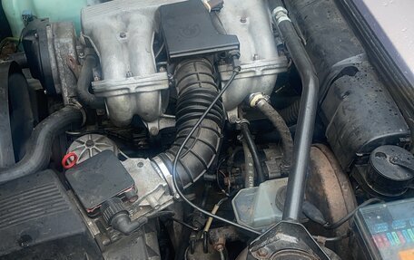 BMW 3 серия, 1987 год, 390 000 рублей, 9 фотография