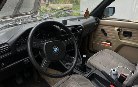 BMW 3 серия, 1987 год, 390 000 рублей, 7 фотография