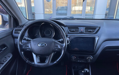 KIA Rio III рестайлинг, 2014 год, 900 000 рублей, 19 фотография