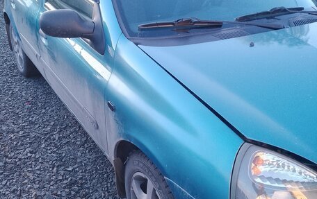 Renault Clio III, 2004 год, 350 000 рублей, 2 фотография