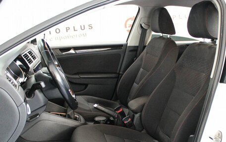 Volkswagen Jetta VI, 2017 год, 1 400 000 рублей, 8 фотография