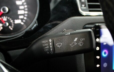 Volkswagen Jetta VI, 2017 год, 1 400 000 рублей, 15 фотография