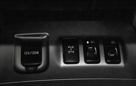 Lexus GX I, 2004 год, 2 105 000 рублей, 16 фотография