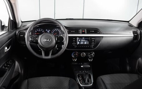 KIA Rio IV, 2019 год, 1 399 000 рублей, 6 фотография
