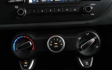 KIA Rio IV, 2019 год, 1 399 000 рублей, 14 фотография