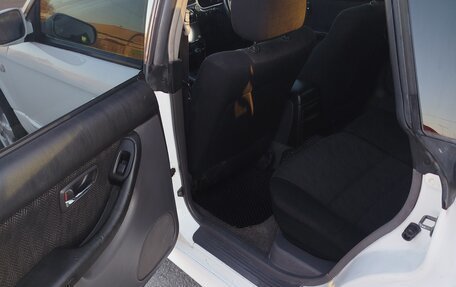 Subaru Legacy III, 2001 год, 450 000 рублей, 20 фотография