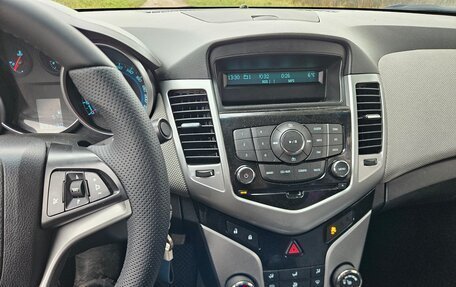 Chevrolet Cruze II, 2012 год, 650 000 рублей, 6 фотография