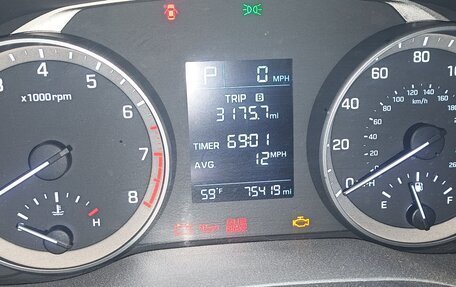 Hyundai Elantra VI рестайлинг, 2017 год, 1 400 000 рублей, 23 фотография