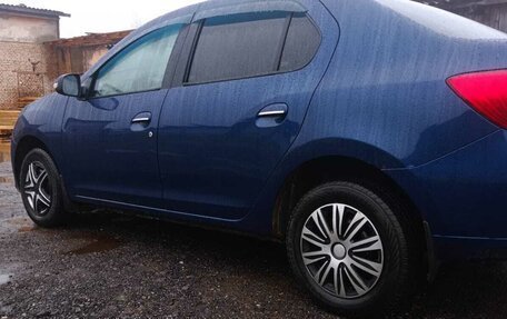 Renault Logan II, 2016 год, 580 000 рублей, 1 фотография