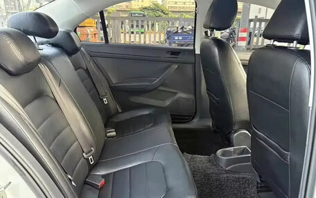 Volkswagen Santana, 2022 год, 980 000 рублей, 7 фотография