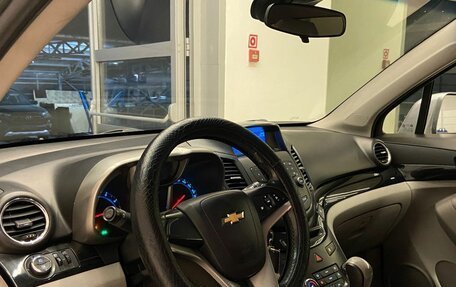 Chevrolet Orlando I, 2011 год, 880 000 рублей, 7 фотография