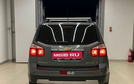 Chevrolet Orlando I, 2011 год, 880 000 рублей, 5 фотография