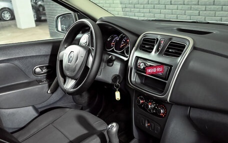 Renault Logan II, 2016 год, 799 000 рублей, 15 фотография