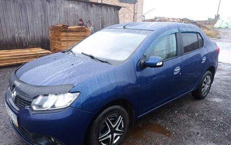 Renault Logan II, 2016 год, 580 000 рублей, 2 фотография