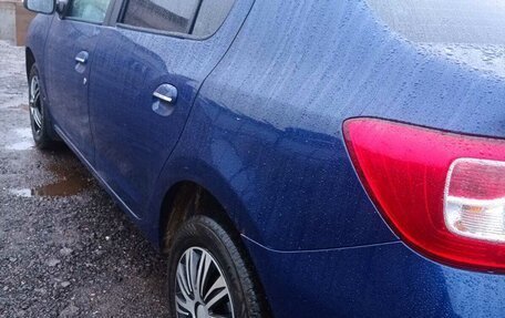 Renault Logan II, 2016 год, 580 000 рублей, 9 фотография