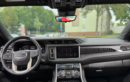 GMC Yukon IV, 2025 год, 15 500 000 рублей, 12 фотография