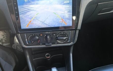 Volkswagen Santana, 2021 год, 990 000 рублей, 10 фотография